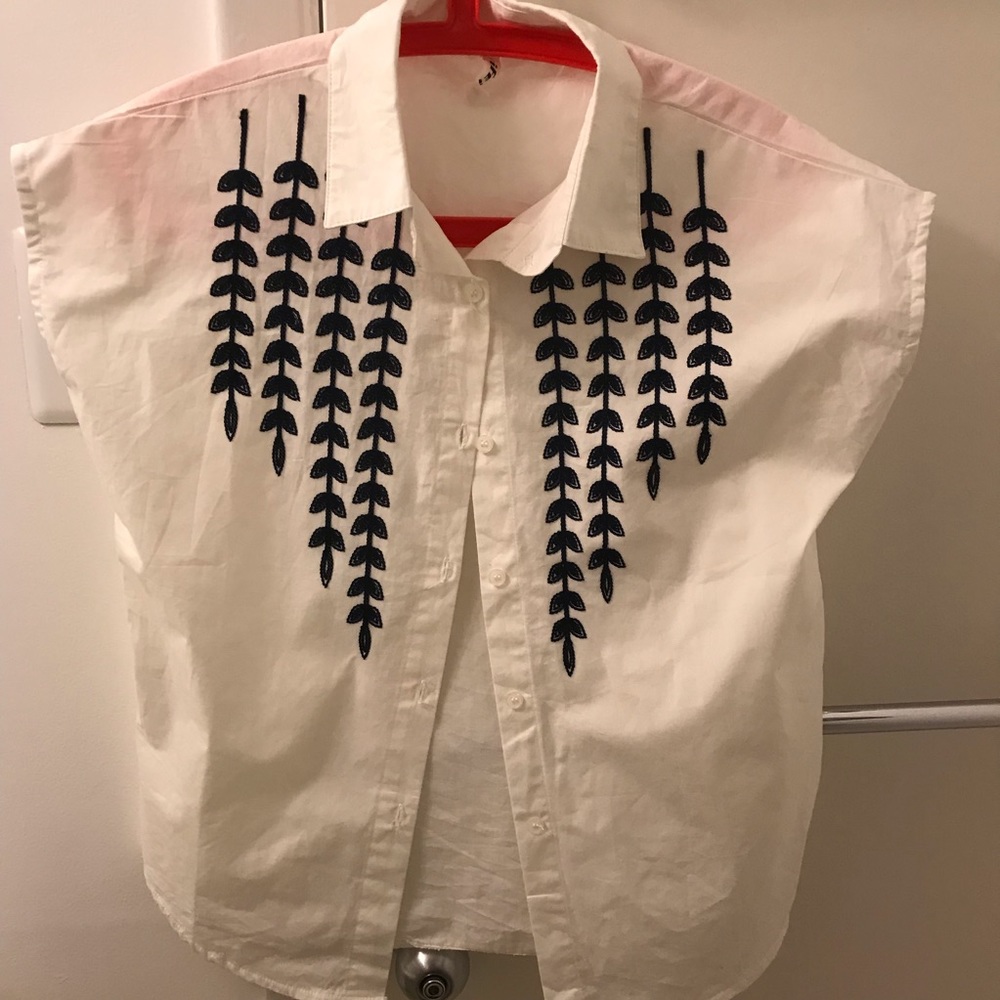 Short sleeve blouse